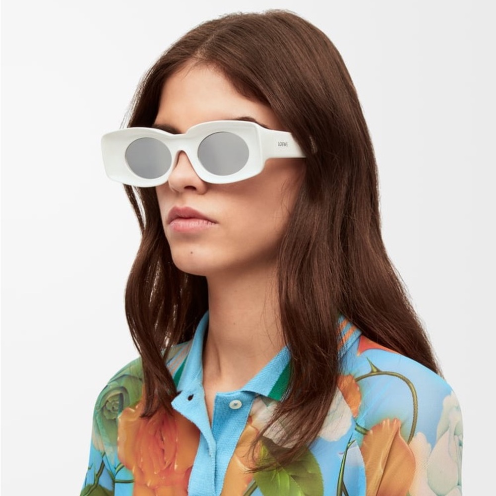 LOEWE PAULA'S IBIZA IRIDESCENT SUNGLASSES LW40033I